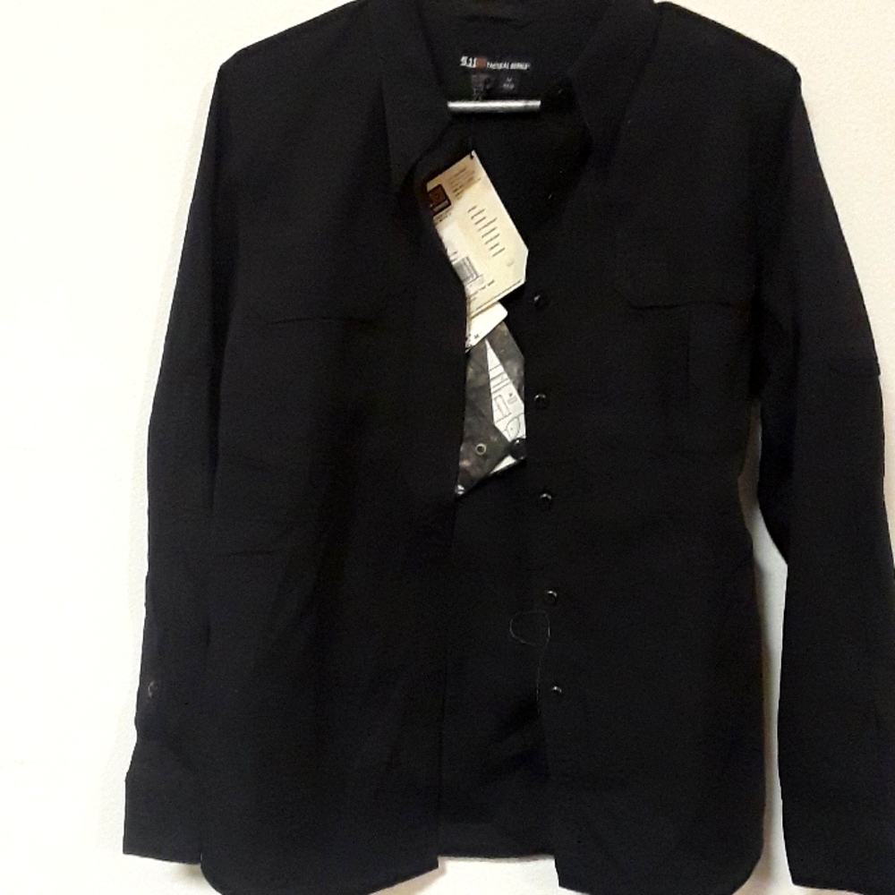 c NEW 5.11 TACTICAL SERIES MED REG BLK SHIRT